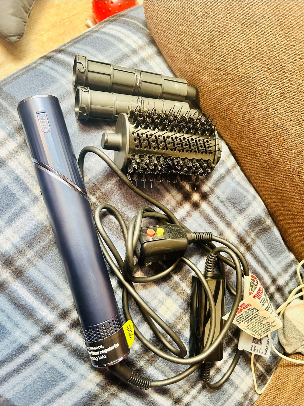 Blue shark flex Styling Tool with Brush Attachment